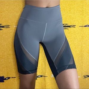 Lululemon Colour Me Ombre Shorts size 4